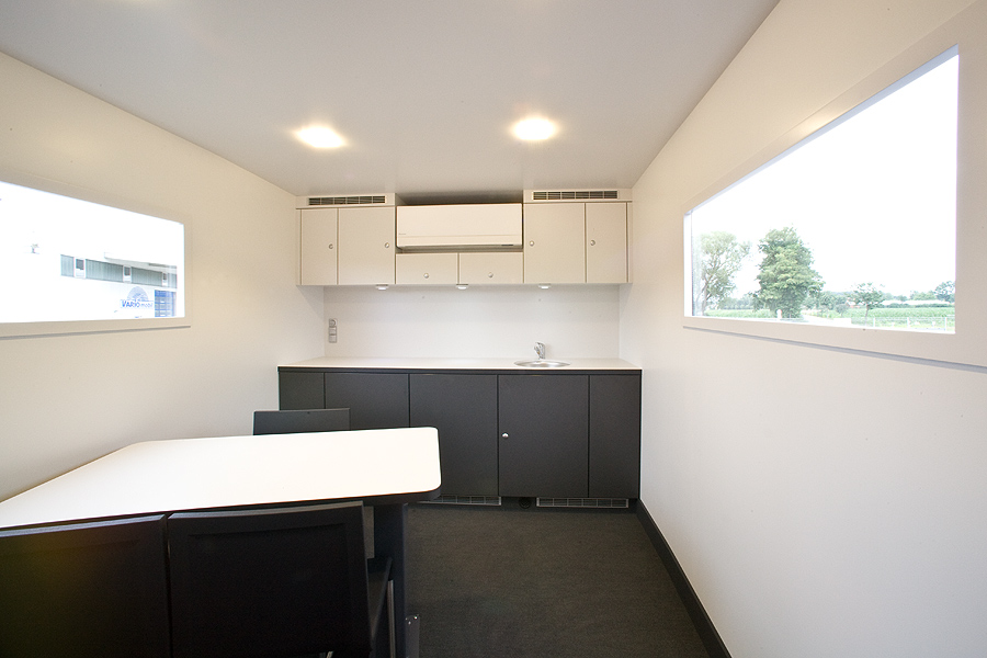 2918_9279_Kueche_Besprechungsraum