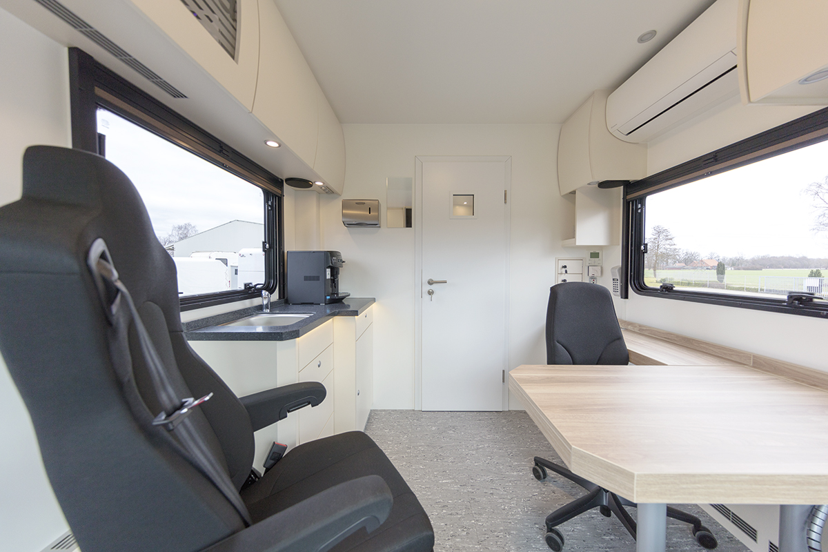 3104_211_Arbeitsplatz1_H