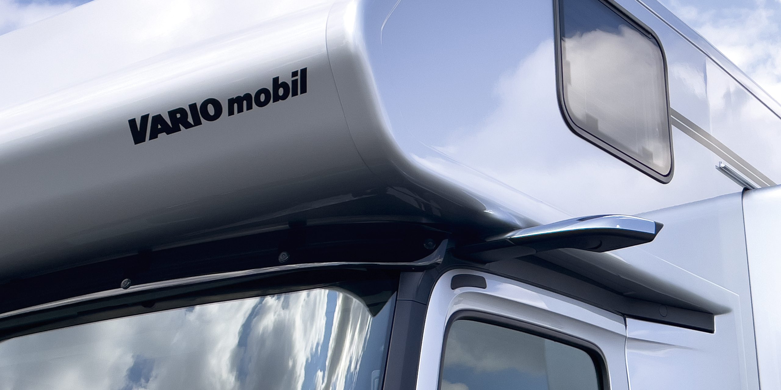 Willkommen im VARIO Alkoven 1050 auf MB Actros