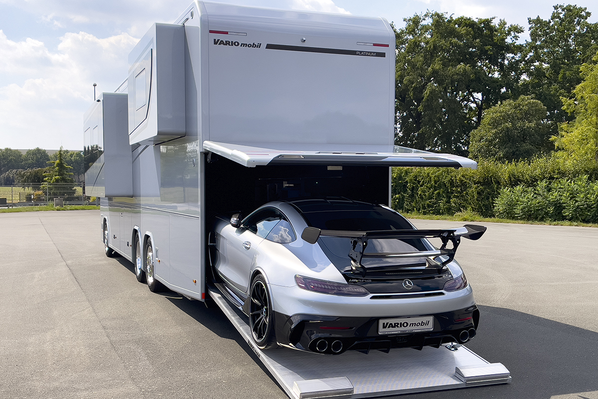 3190_02_PKW-Garage_AMG_FS_SlideOuts