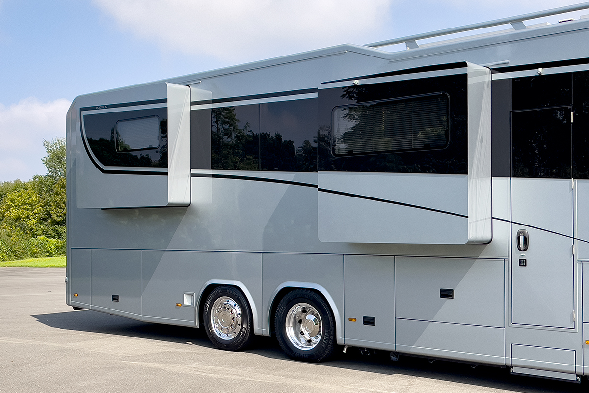 3202-00-10-VARIO-Perfect-1200-Platinum-2von4-Erker-BFS