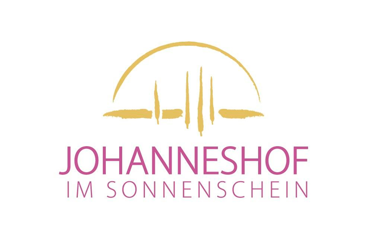 VARIOmobil-Reisemobil-Frühlingstreffen-Kulinarik-Johanneshof-im-Sonnenschein