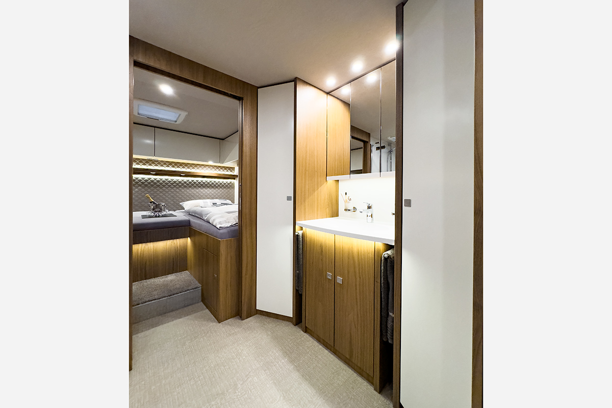 3226 09 VAR-3459-Waschtisch-Einzelbett