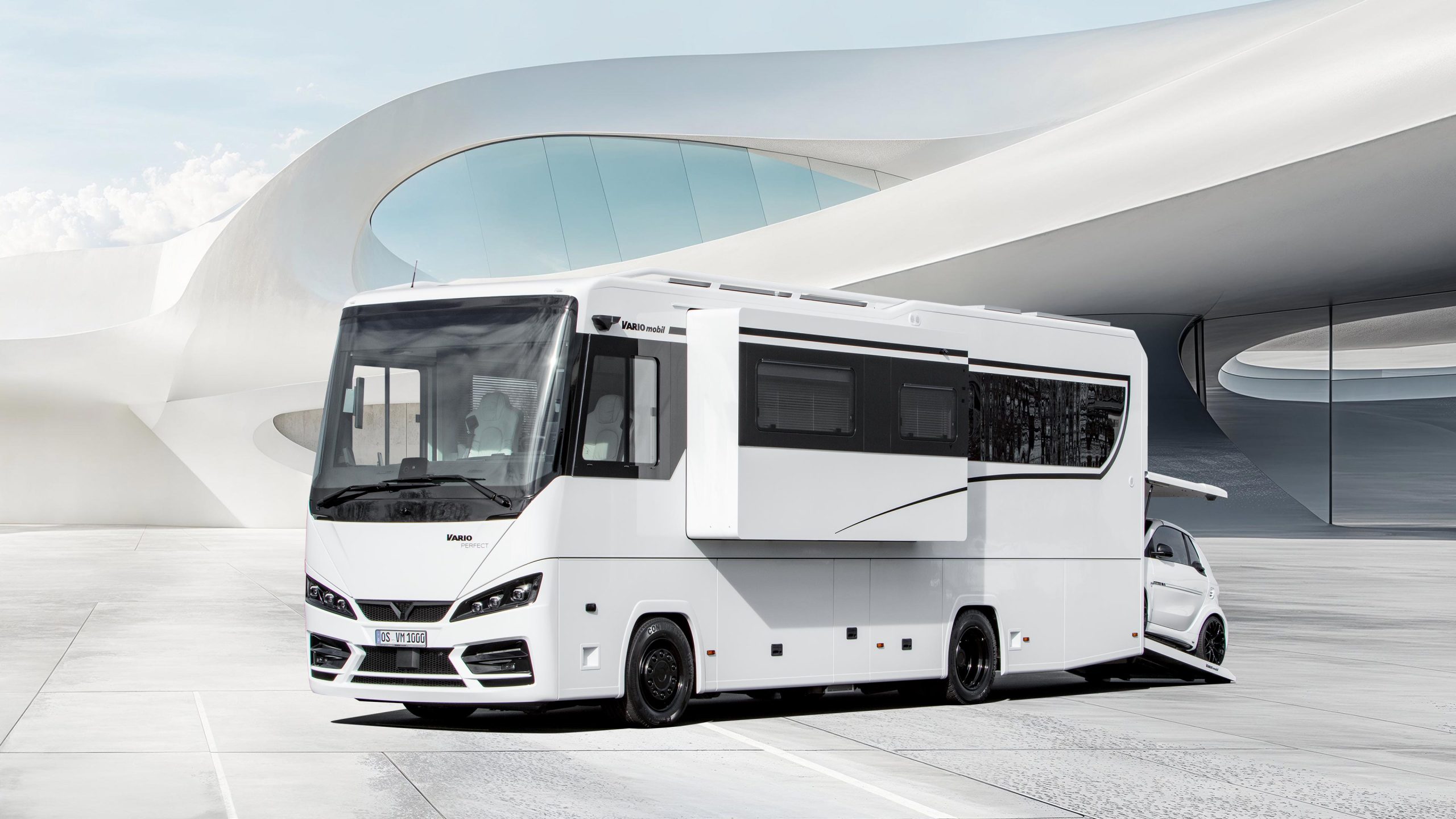 3210.00a Perf1000_Front+BFS+Smart-Garage-futuristischer-Highway