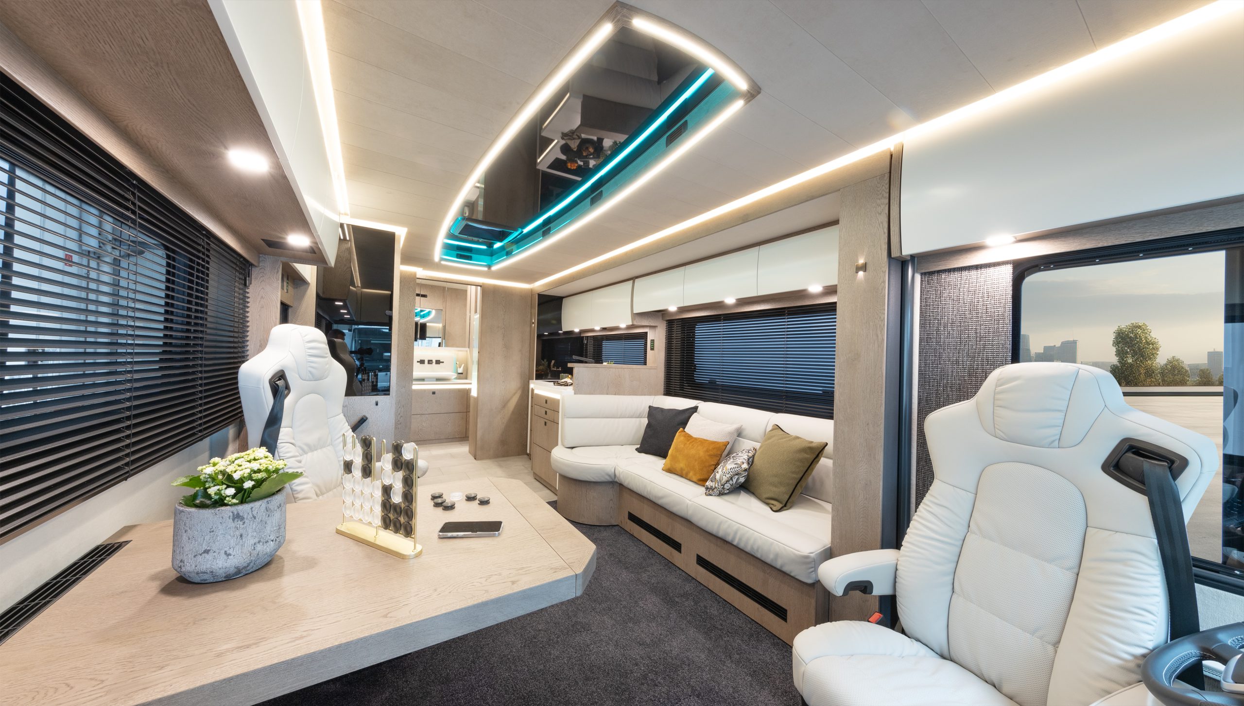 3222 02 Perf1100_Salon-H