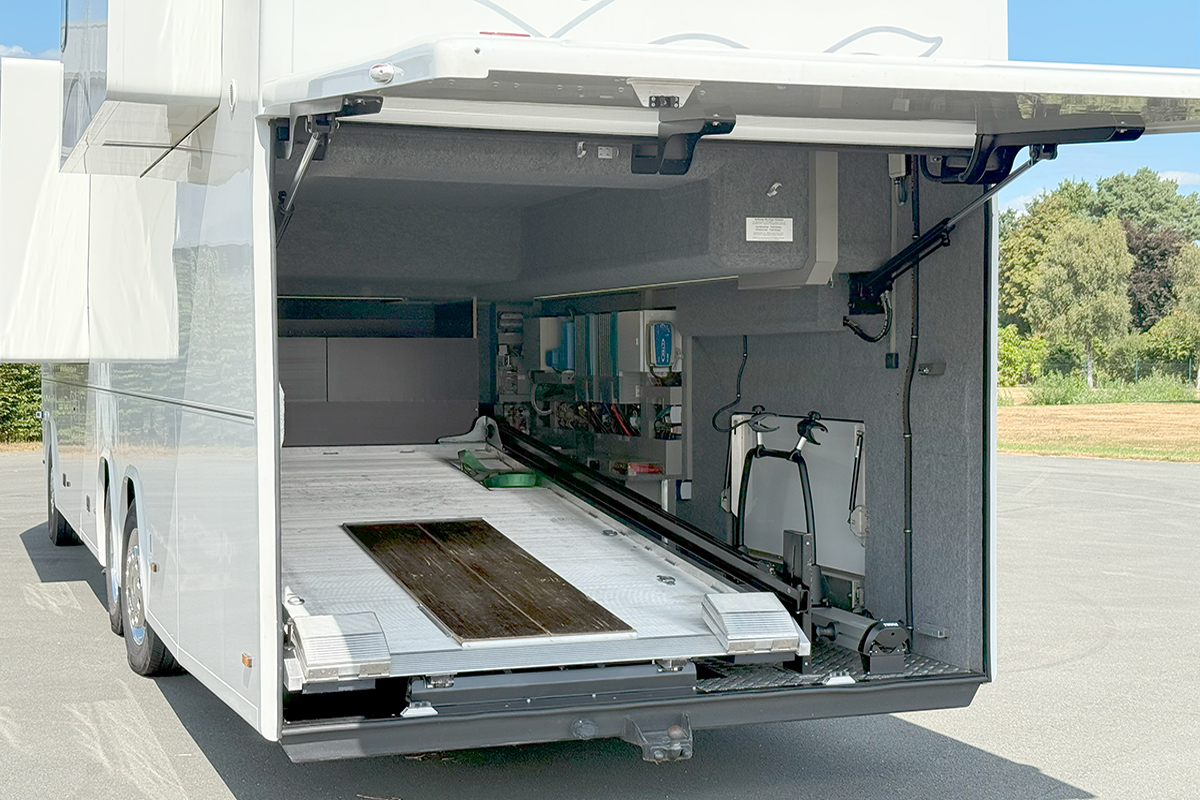 3108-4814-PKW-Plattform